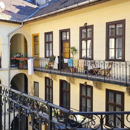 - Comfy - Easy Sleep Appartement Budapest